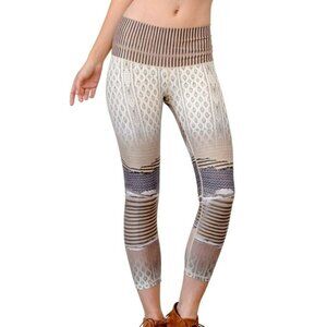 Niyama Sol Vintage Helen BeachComber Crop Legging Women’s Size L Athleisure Yoga